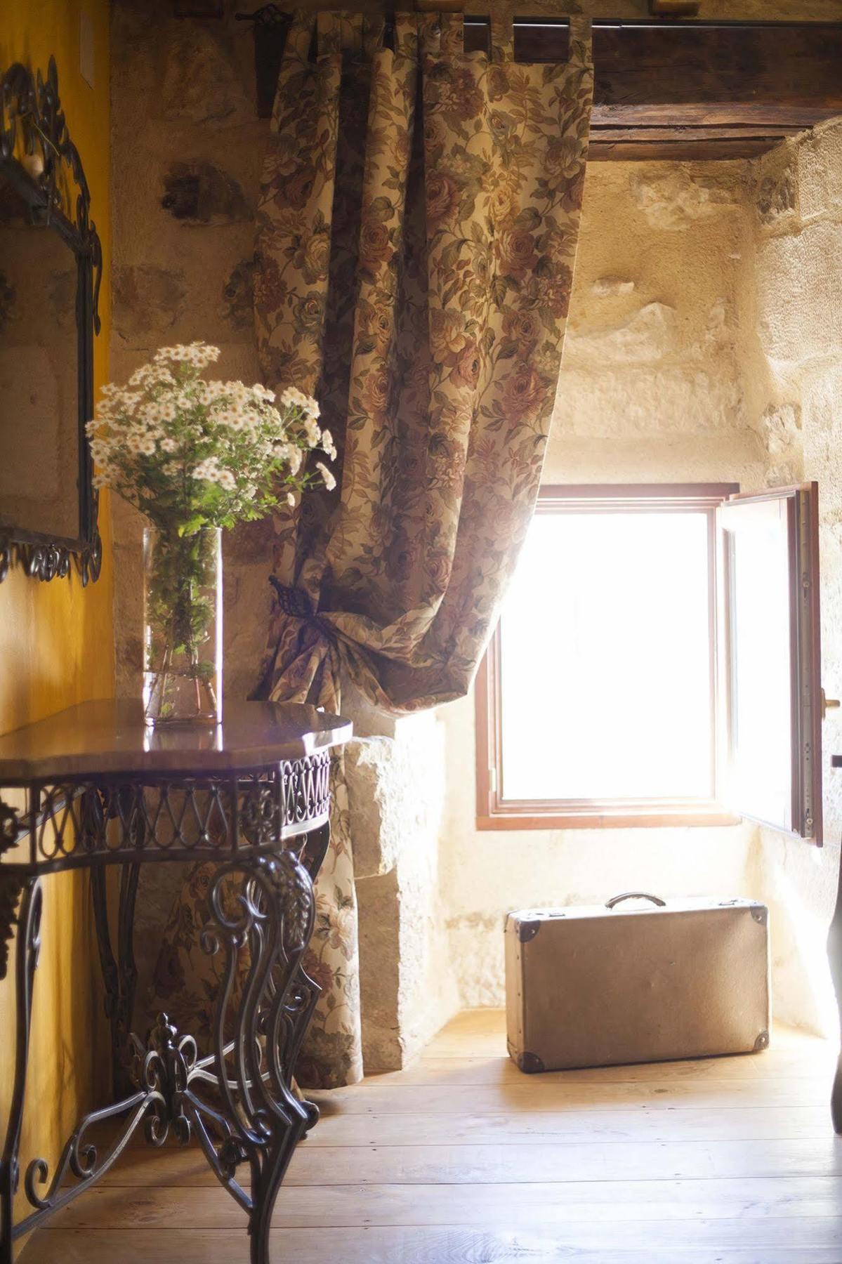 Hotel Rural La Torre De Bisjueces Εξωτερικό φωτογραφία